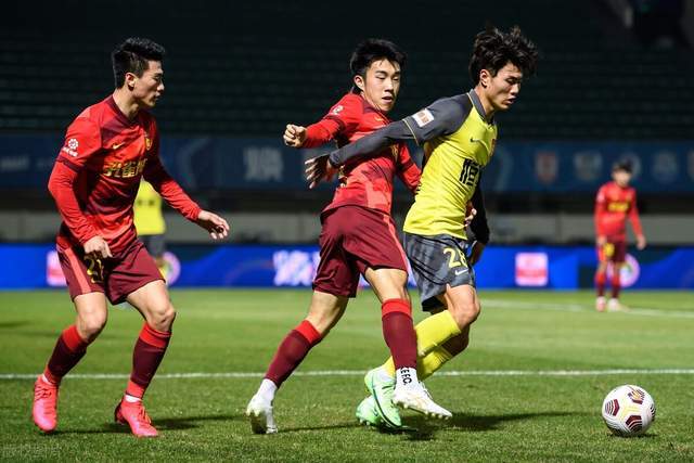 江南网页版这也行？冲刺阶段浙江稠州备战欧篮联加时末段广州队备战欧篮联，C罗在阿森纳比赛中战术调整的简单介绍