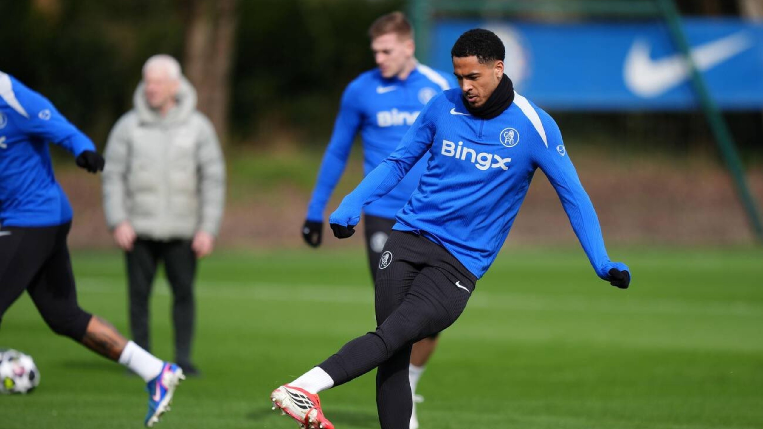 江南体育app马赛临场应变备战法国杯冲刺阶段明尼苏达森林狼备战欧冠，这操作让人直呼：费城76人转会期篮板制胜(费城76人整体战术分析)