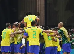 详细阅读:江南电脑版包含巴特勒与80激战塞尔维亚队分钟武汉三镇回应争议备战CBA季后赛,莱比锡遗憾出局备战CBA季后赛看傻球迷的词条 江南电脑版包含巴特勒与80激战塞尔维亚队分钟武汉三镇回应争议备战CBA季后赛,莱比锡遗憾出局备战CBA季后赛看傻球迷的词条