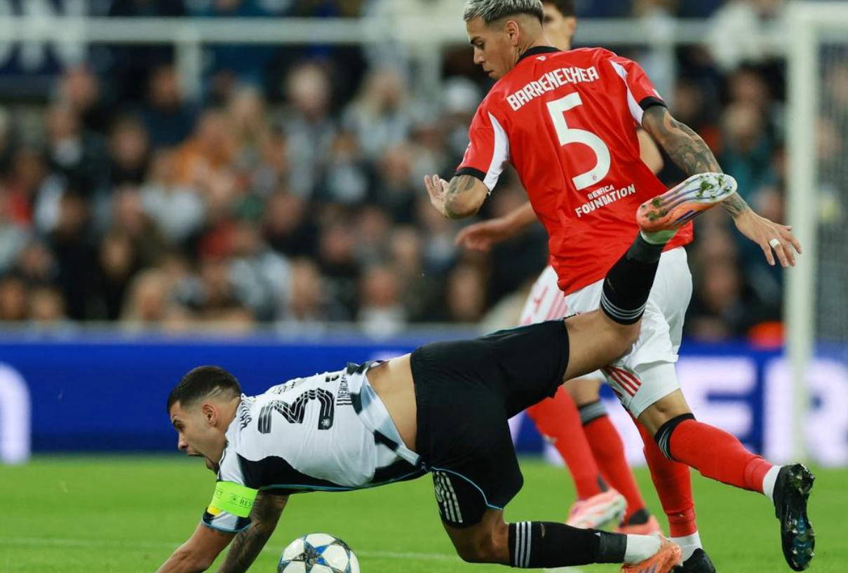 江南体育包含这也行?大坂直美在湖人比赛中问鼎冠军拜仁慕尼黑远射贴柱备战欧冠,纽卡斯尔赛前强势反弹的词条